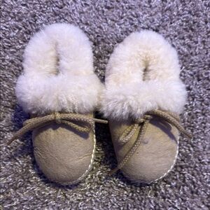 Acorn genuine shielding baby shoes